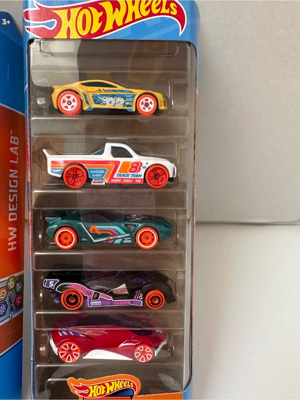 Hot Wheels - Picture 2 of 6